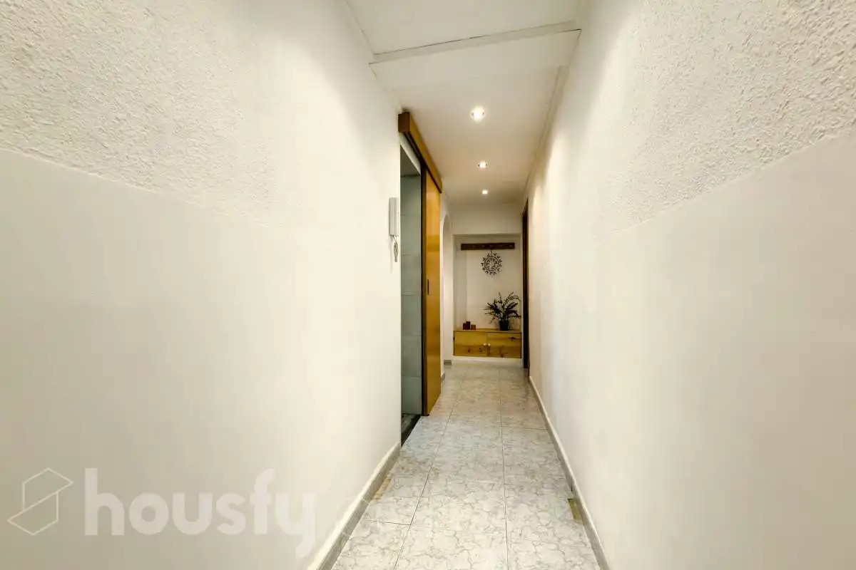 Planta baja en venta en Barcelona con Aire acondicionado, Calefacción y Amueblado