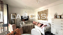 Living room of Flat for sale in  Sevilla Capital  with Terrace