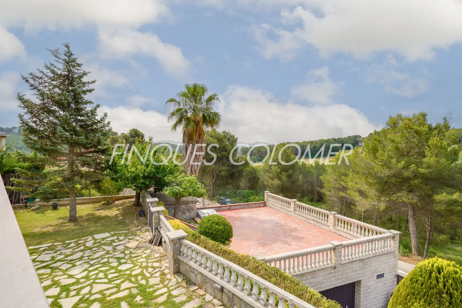 Exterior view of Houses for sale in Rubí  with Air Conditioner, Private garden and Parquet flooring