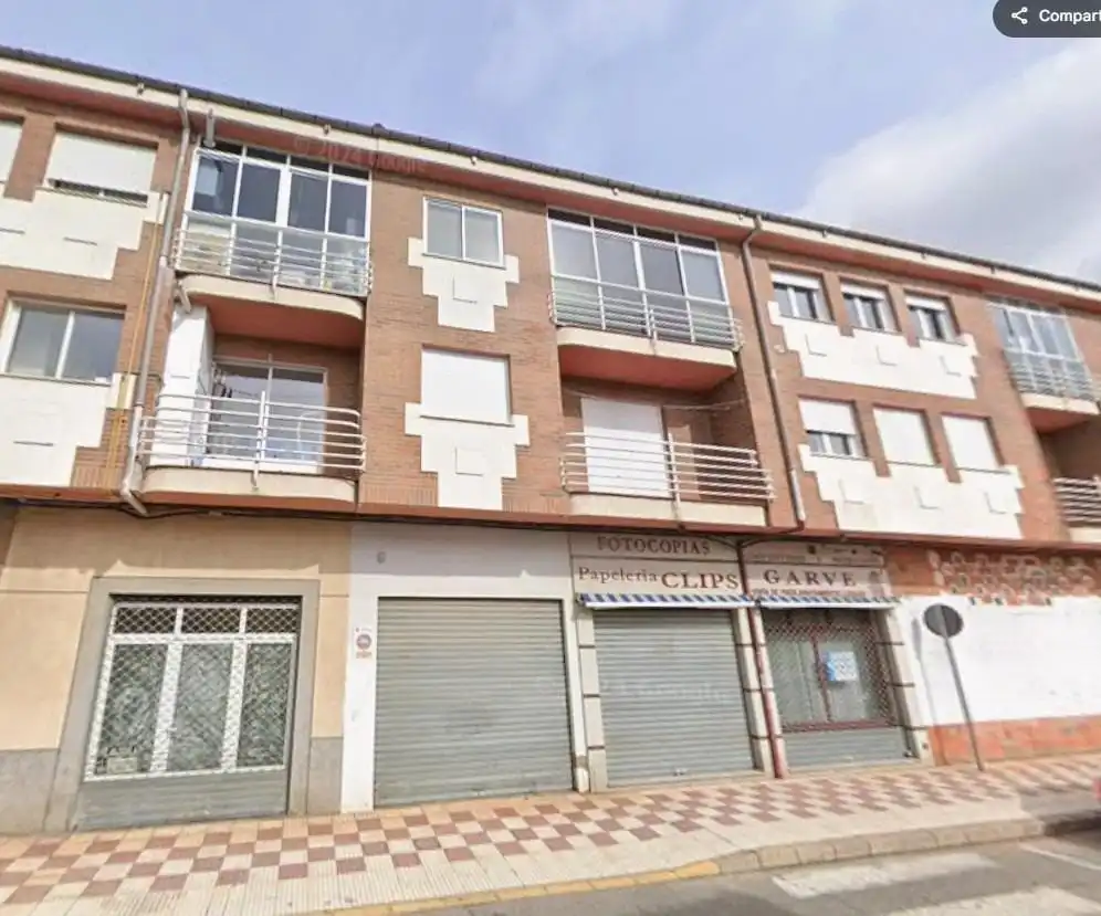 Local comercial en venda a Villaquilambre, imagen 3