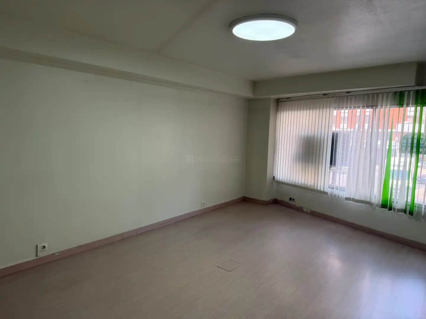 Büro zur Miete in  Logroño mit Heizung