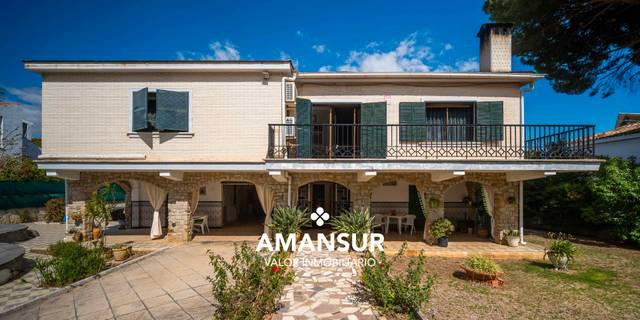 Casa-chalet en Venta en Bellavista