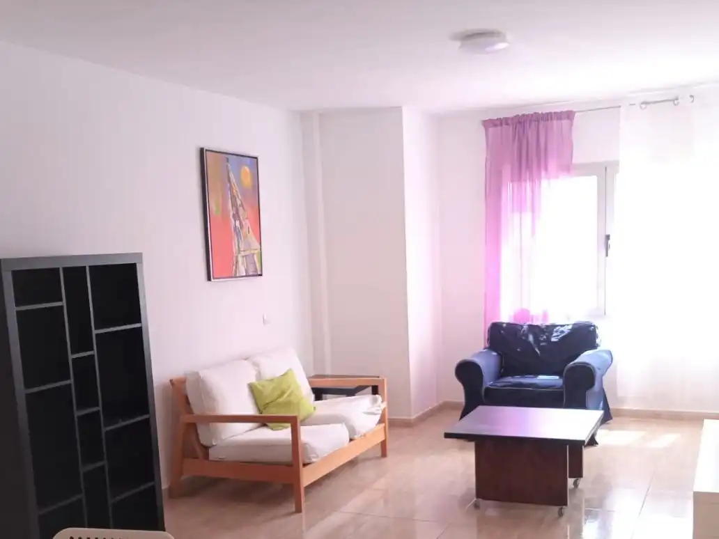 Flat for sale in Calle Tara 8, imagen 3