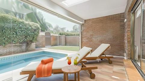 Foto 5 de Casa adosada en venta en Calle Julian Hernandez, Conde Orgaz - Piovera,  Madrid Capital