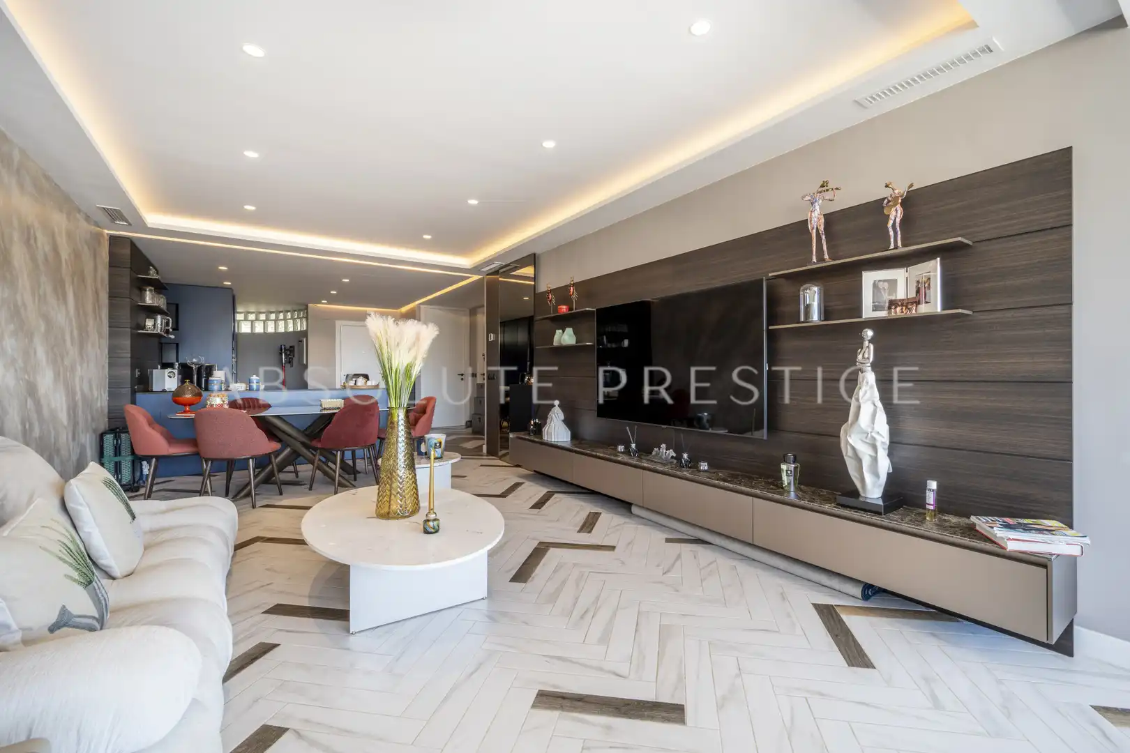 Apartament amb piscina en venda a Nueva Andalucía, imagen 3