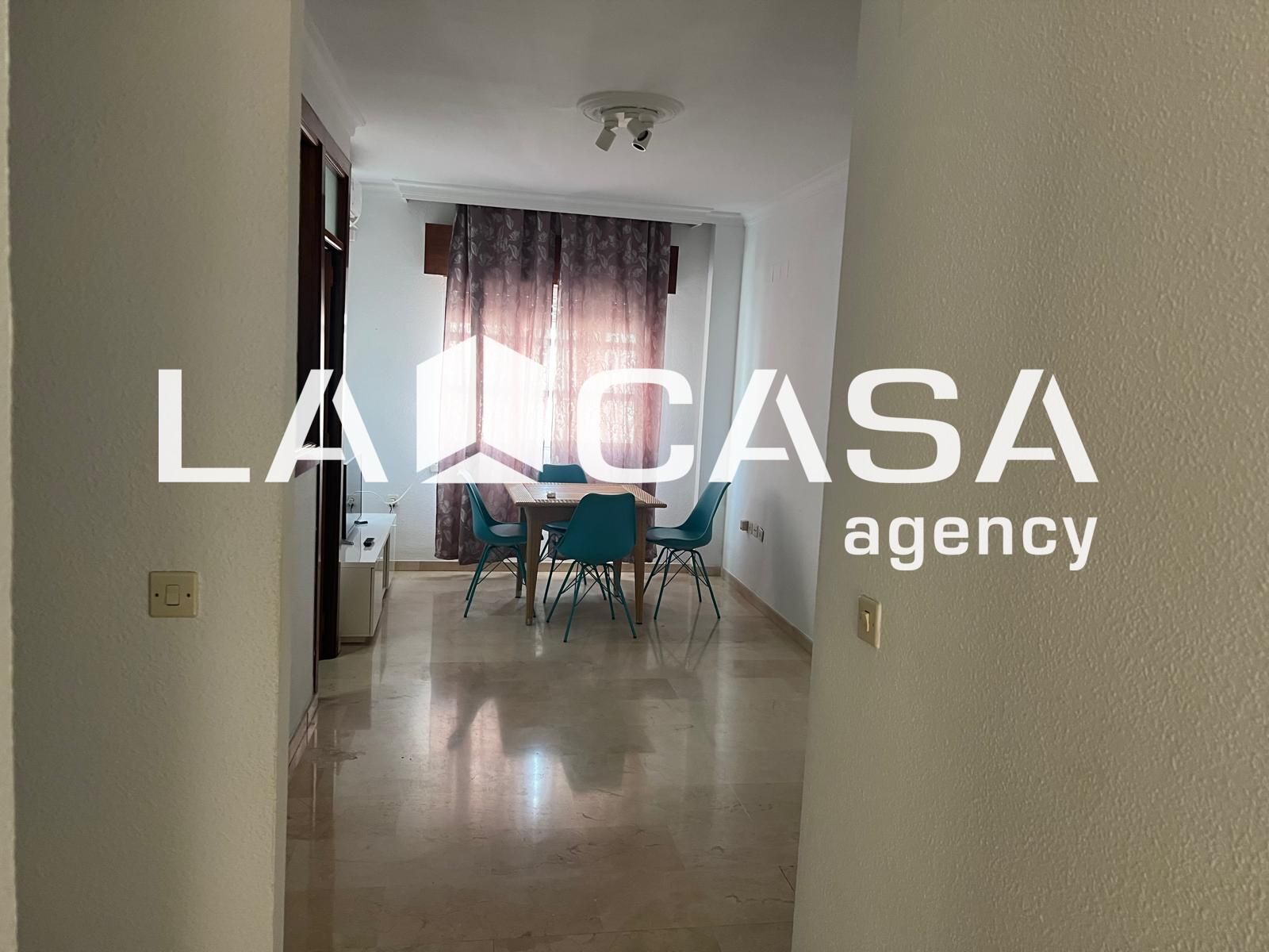 Flat to rent in Dos Hermanas  with Air Conditioner