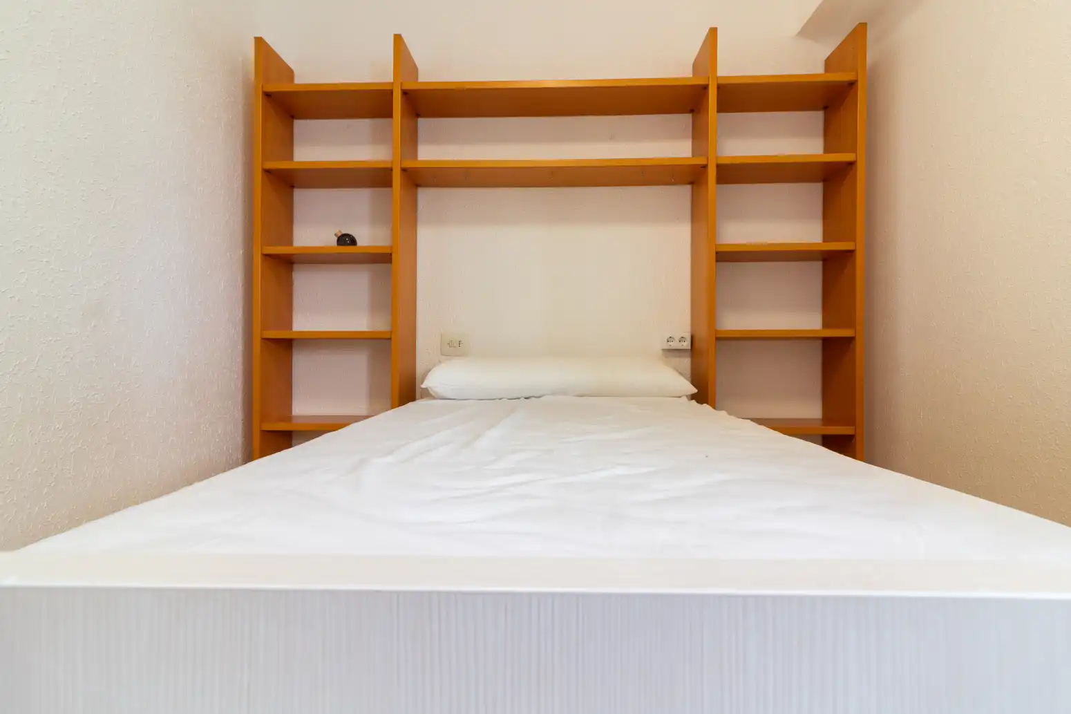 Bedroom of Flat for sale in Sagunto / Sagunt  with Air Conditioner, Heating and Storage room