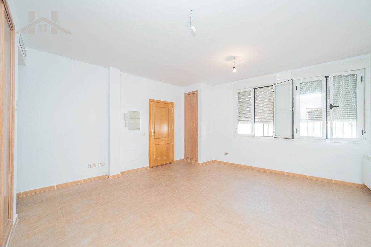 Flat for sale in San Martín de Valdeiglesias  with Air Conditioner, Heating and Private garden