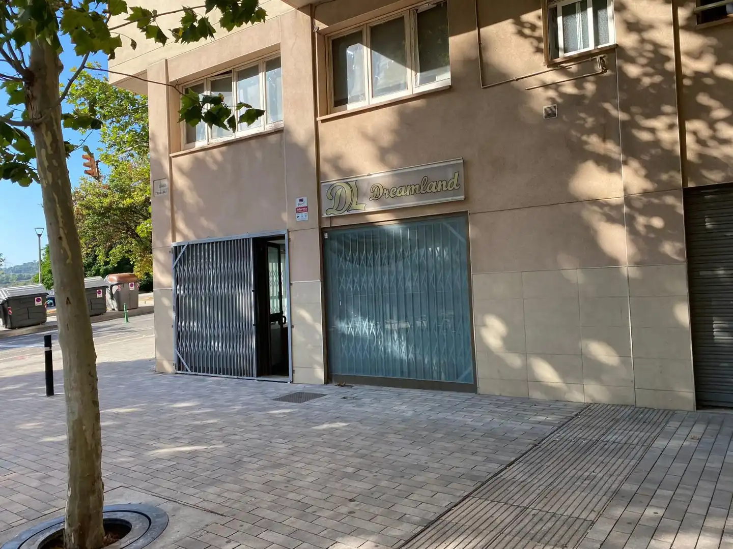 Local comercial de lloguer a La Salut, imagen 2
