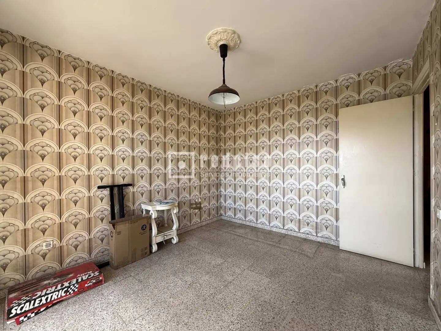 Habitación de Piso en venta en Málaga con Calefacción, Terraza y Alarma