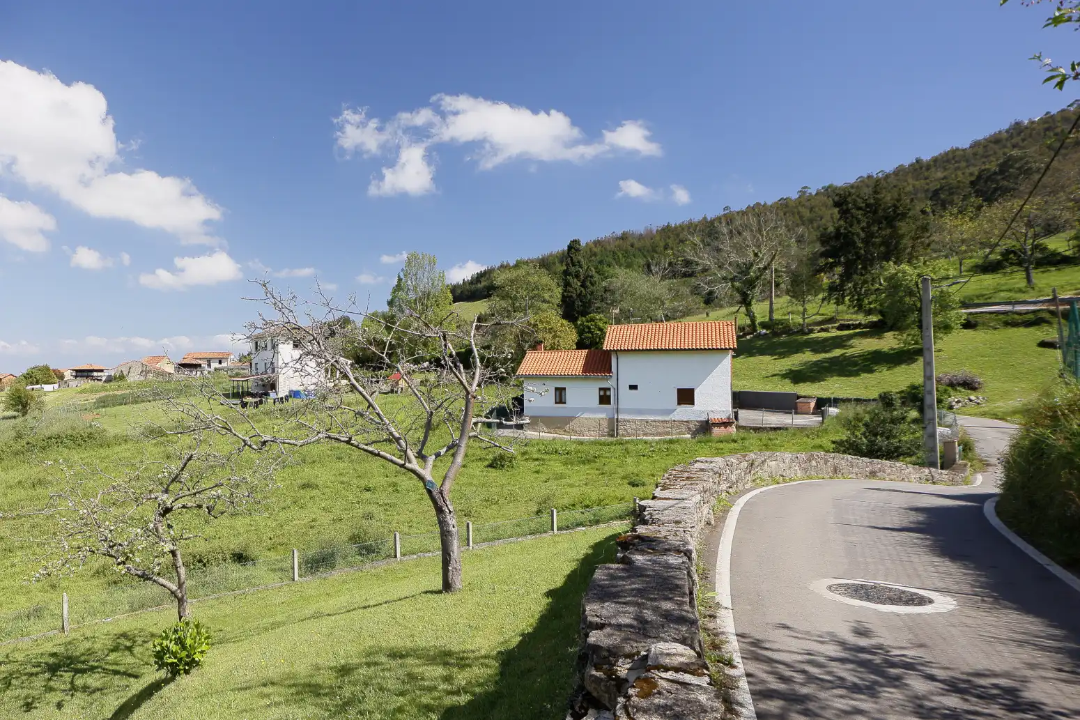 Vista exterior de Terreno en venta en Gijón 