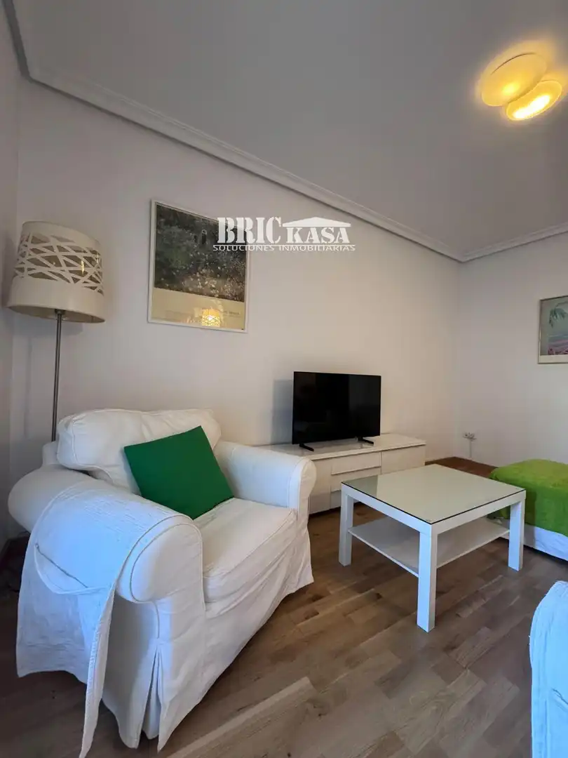 Flat with lift to rent in españa, imagen 4