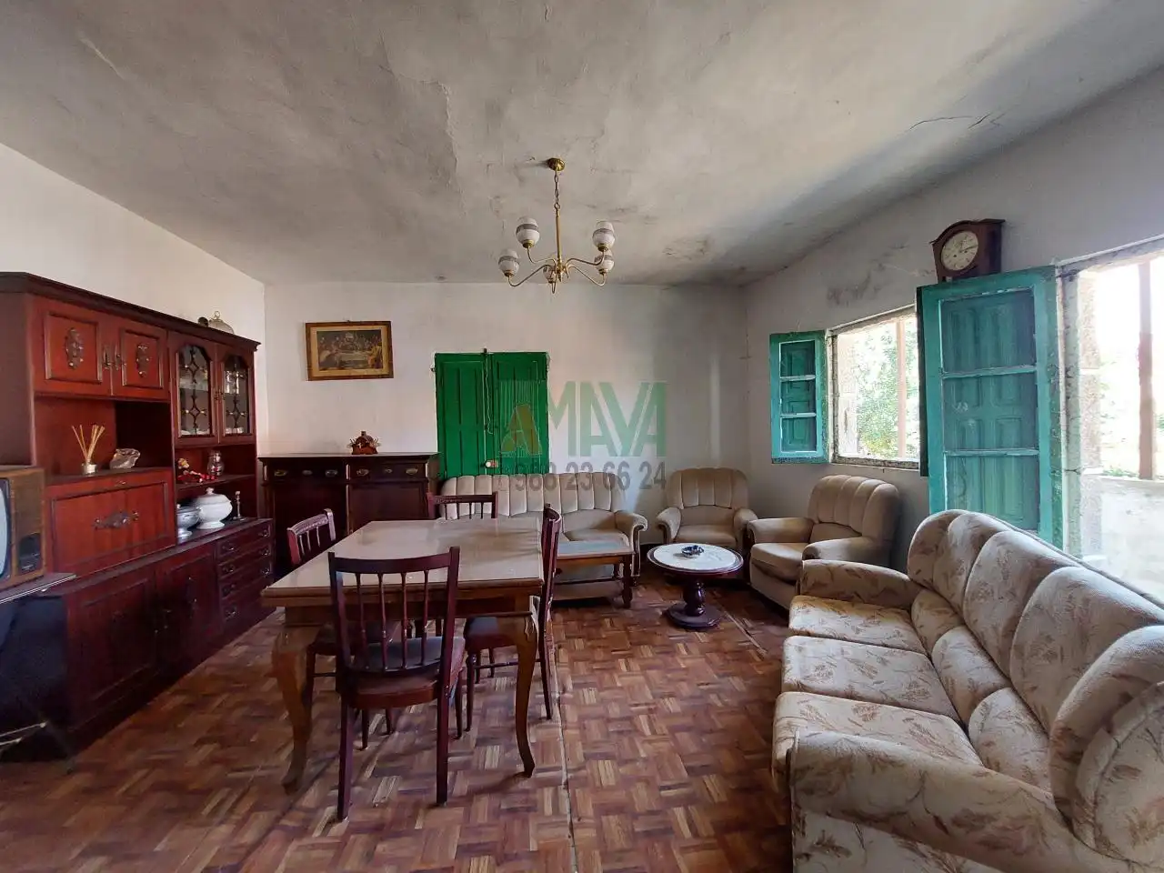 Country homes for sale in Amoeiro