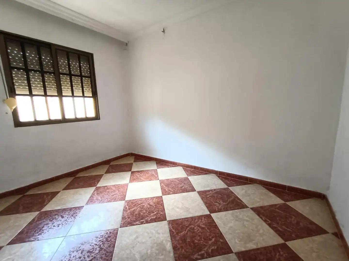 Habitación de Piso en venta en Sevilla con Balcón