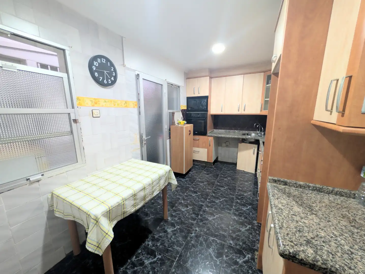Cocina de Dúplex en venta en Cartagena con Aire acondicionado, Calefacción y Jardín privado