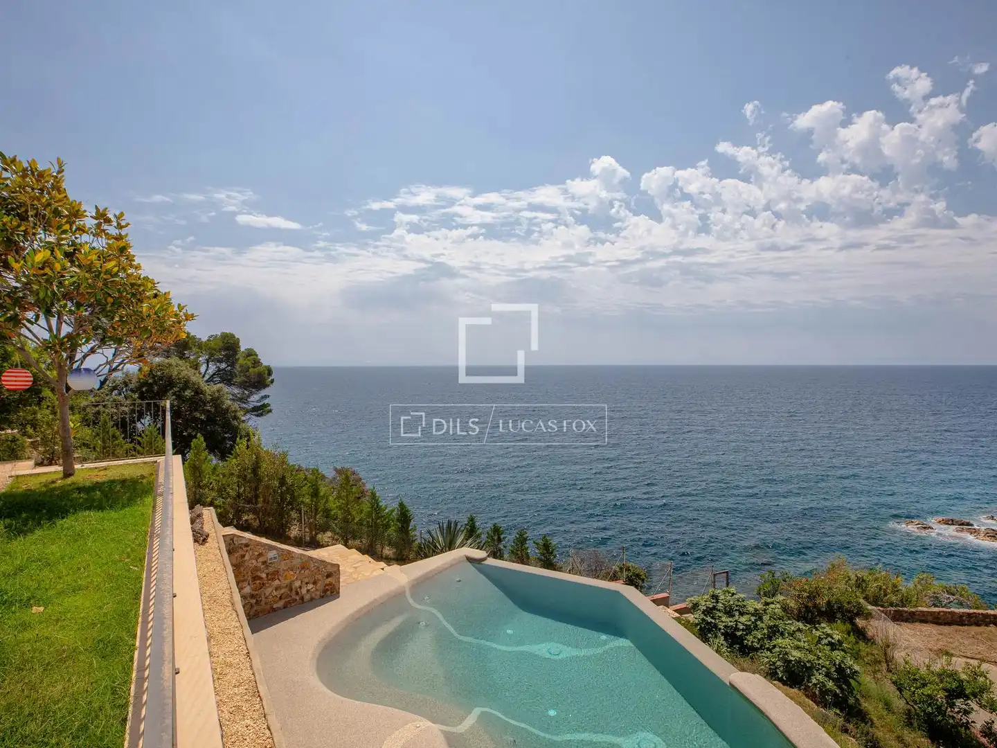 Piscina de Casa o xalet en venda en Lloret de Mar amb Aire condicionat, Jardí privat i Traster