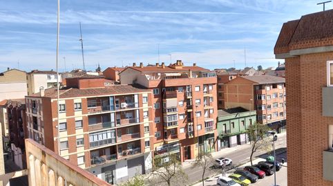 Foto 5 de Piso en venta en Calle de Villalpando, San Lázaro, Zamora Capital