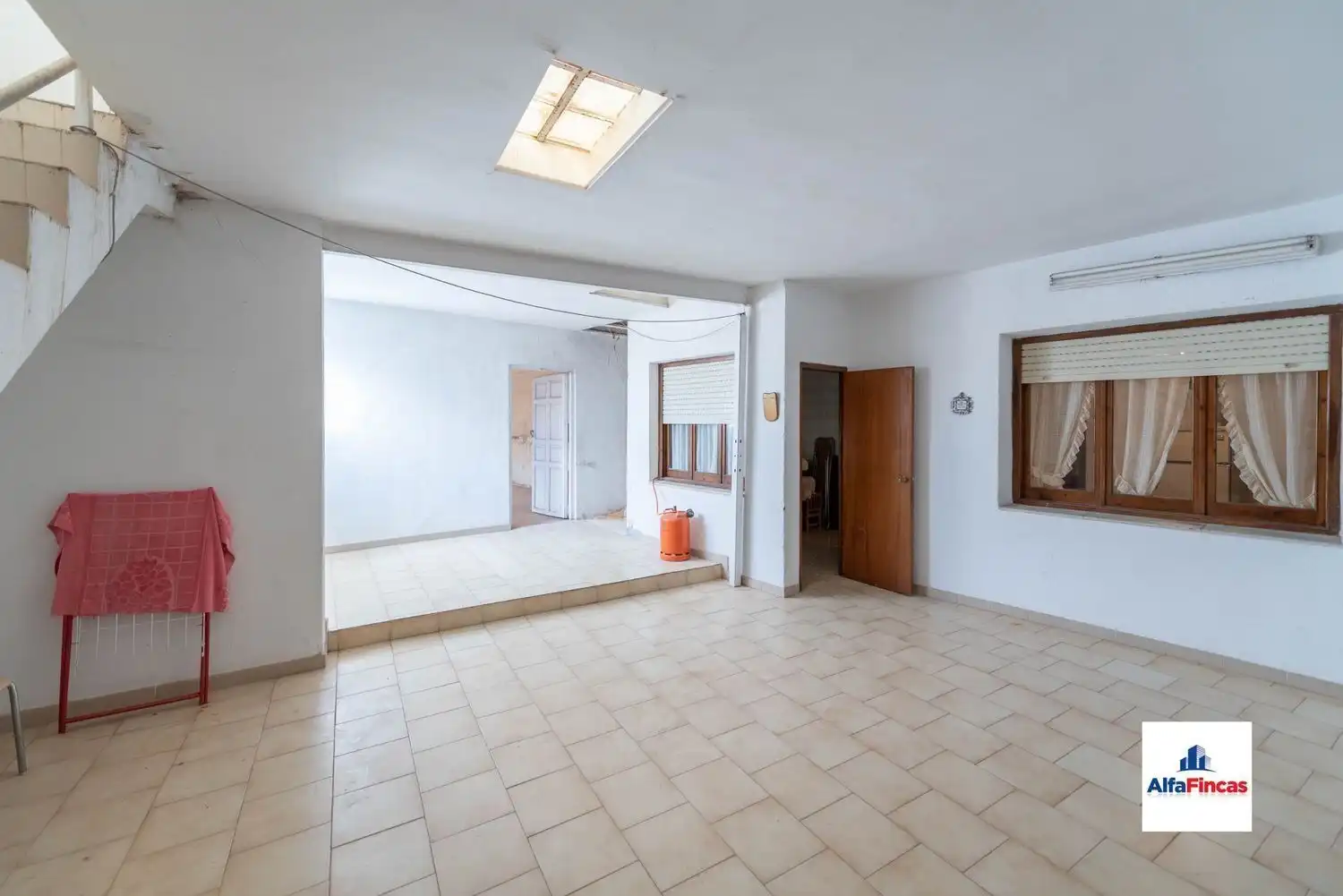 Buildings for sale in San Clemente