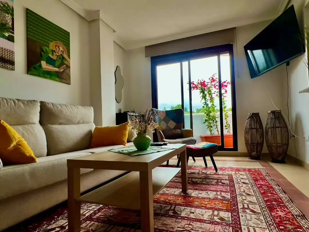 Sala d'estar de Pis de lloguer en Nueva Andalucía