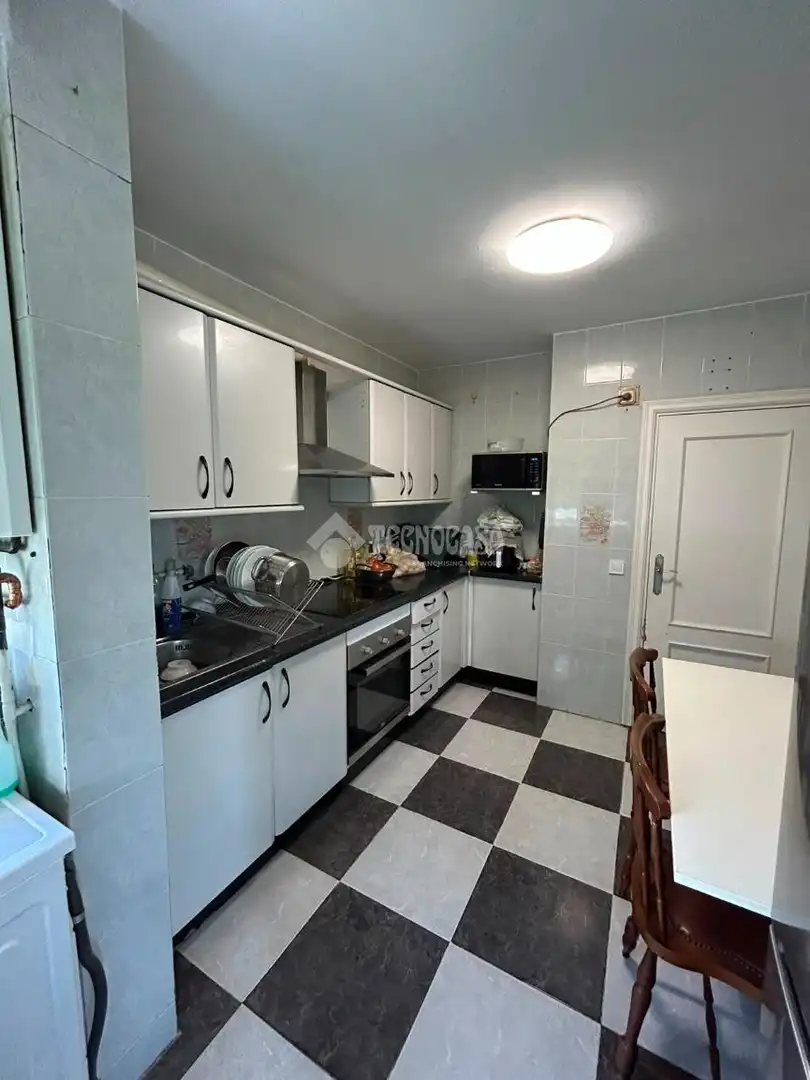 Küche von Wohnung zum Verkauf in Coslada