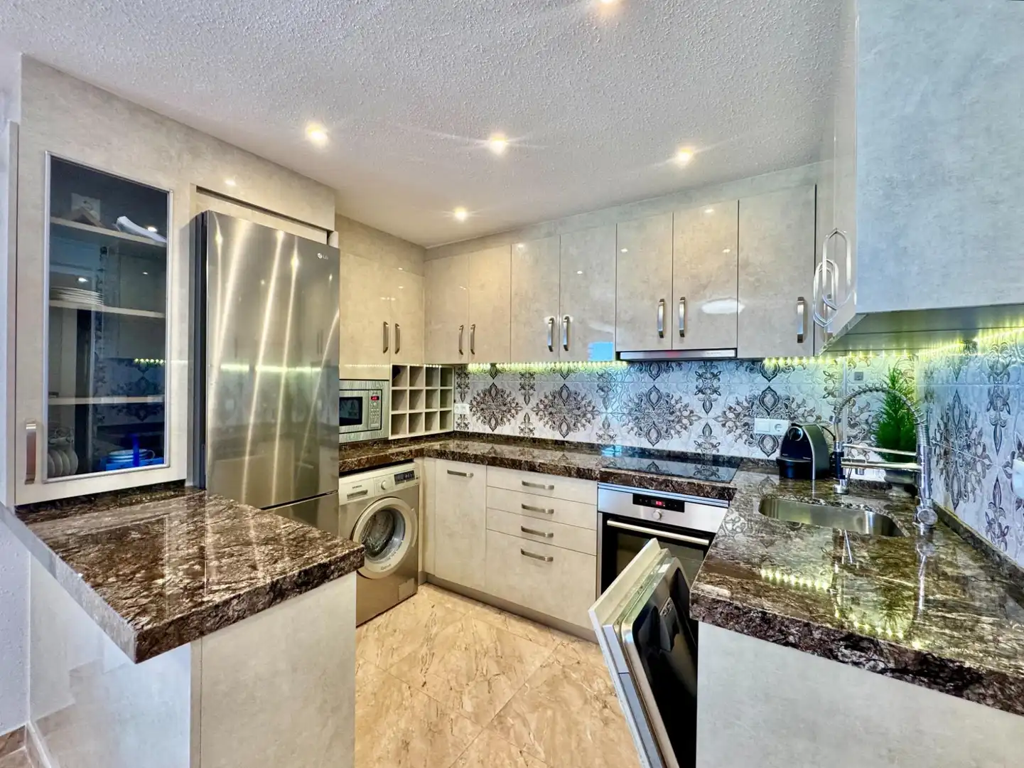 Apartamento en venta en Cañada del Molino
