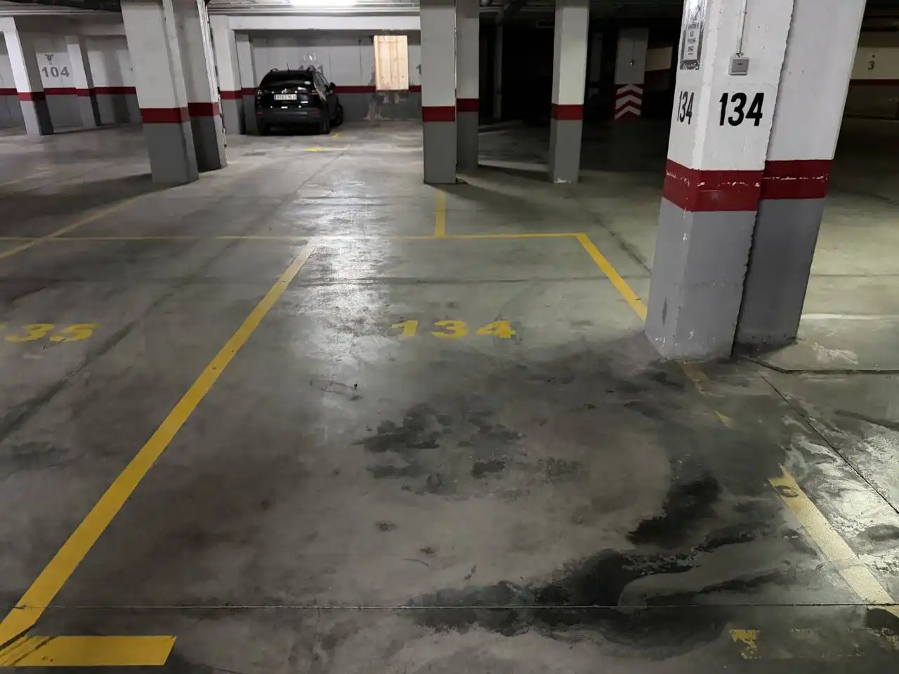 Parking de Apartamento de alquiler en Manilva con Terraza, Amueblado y Alarma