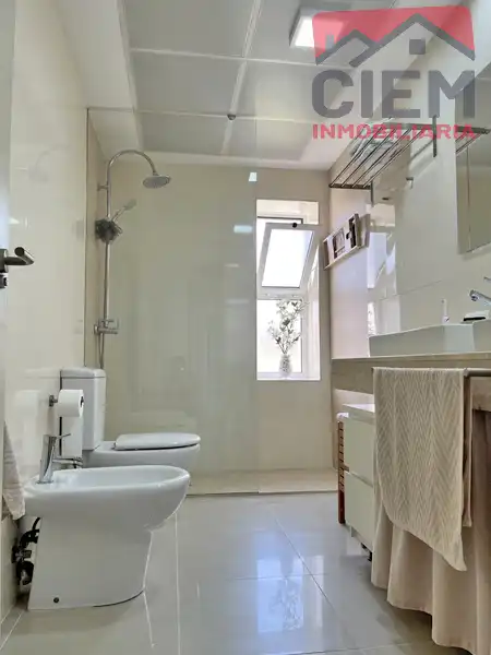 Bany de Loft en venda en Miajadas amb Aire condicionat, Terrassa i Traster