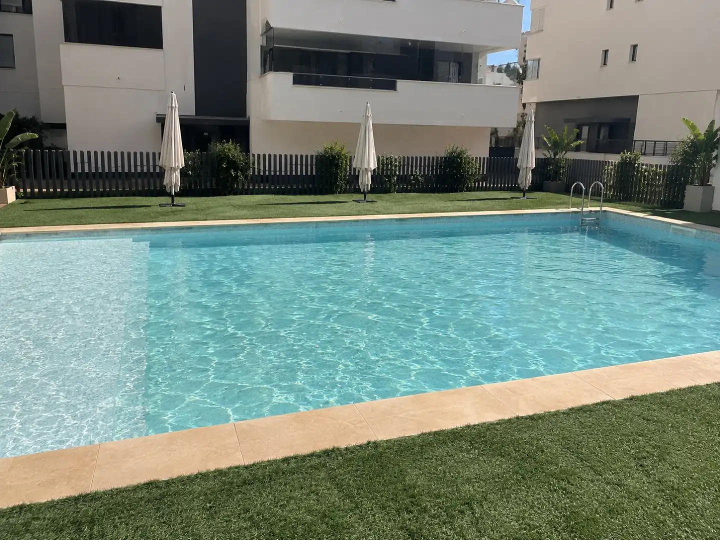 Piscina de Piso en venta en Elche / Elx con Aire acondicionado, Calefacción y Terraza