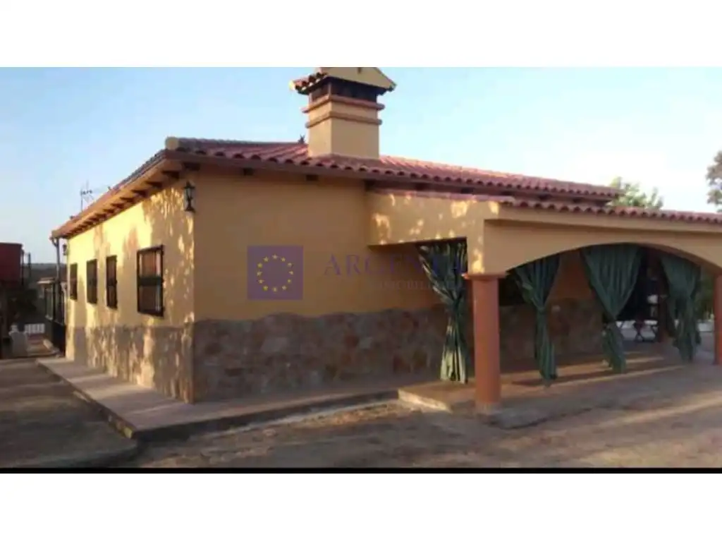 Casa rústica en venda a Aliseda, imagen 2