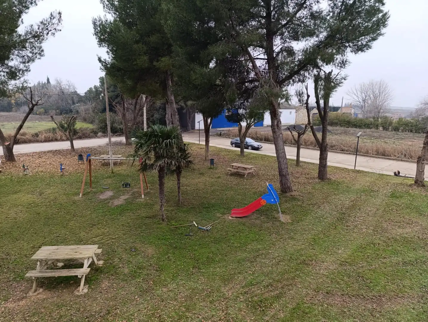 Jardín de Casa adosada en venta en Sariñena con Calefacción, Jardín privado y Terraza
