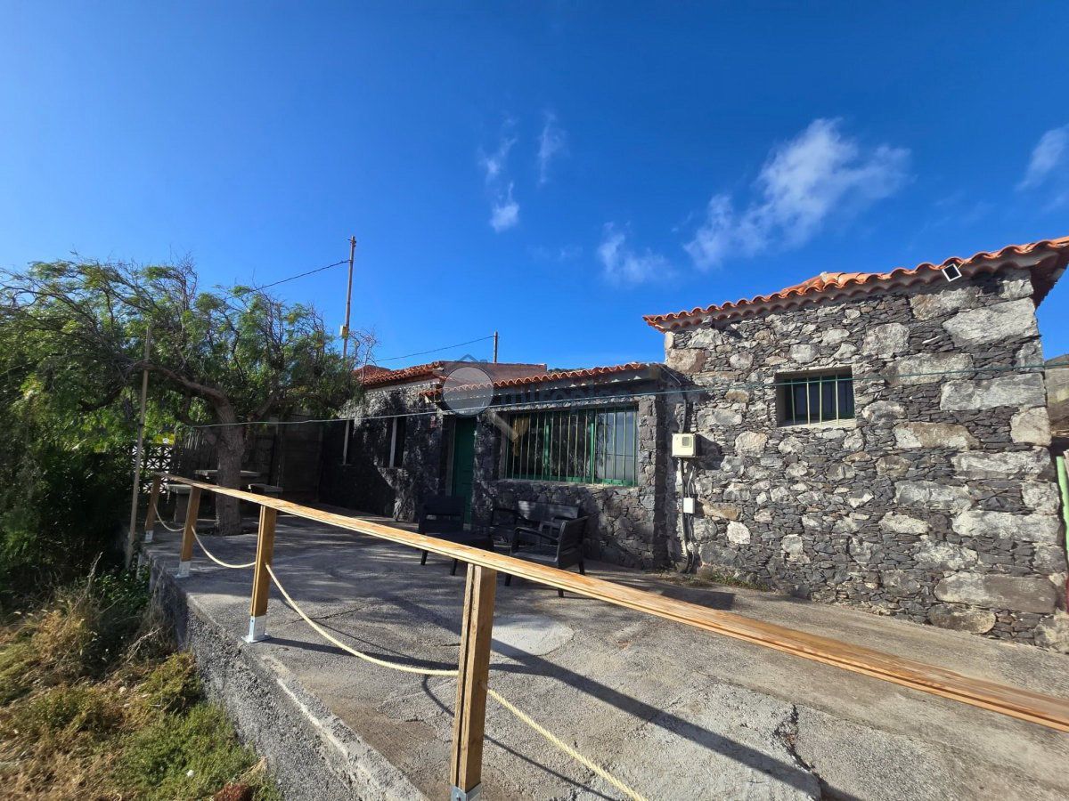 Vista exterior de Casa o xalet en venda en Vallehermoso amb Terrassa