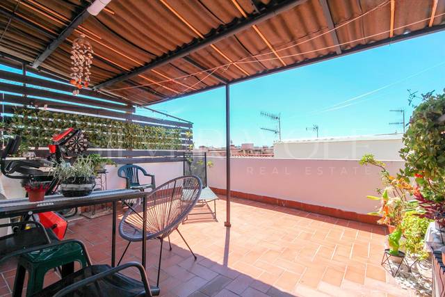 Piso en Venta en Del Col·Legi en La Geltrú - Sant Jordi
