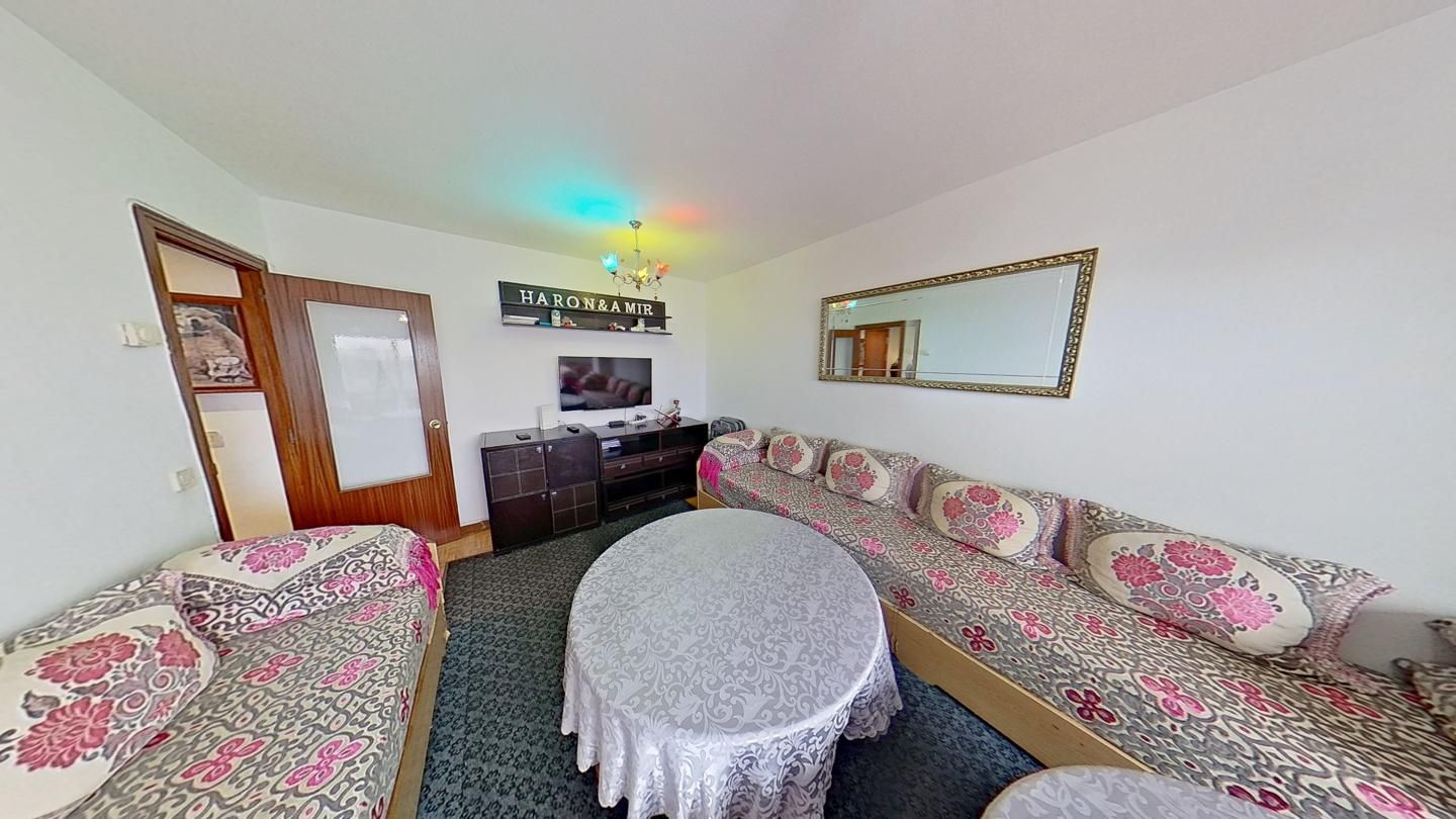 Living room of Flat for sale in Humanes de Madrid  with Air Conditioner, Parquet flooring and Terrace