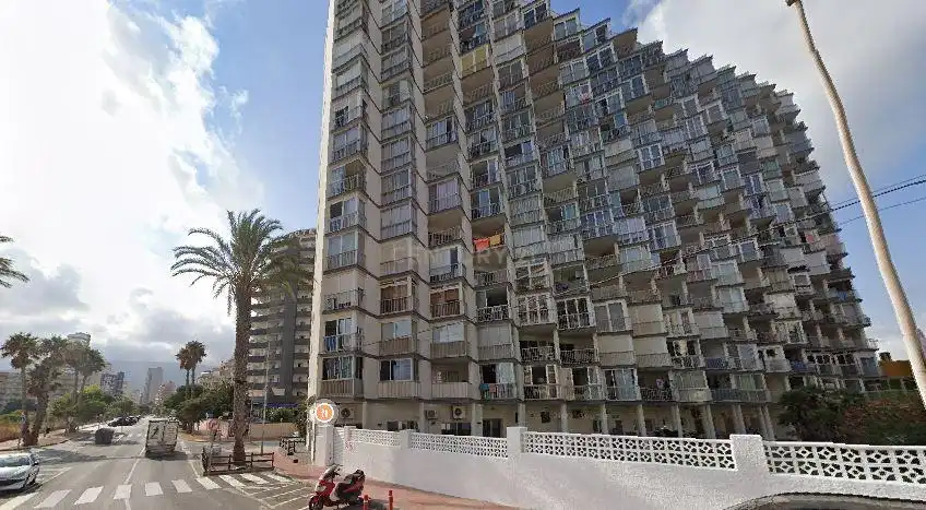 Vista exterior de Apartamento en venta en Calpe / Calp con Aire acondicionado, Jardín privado y Microondas