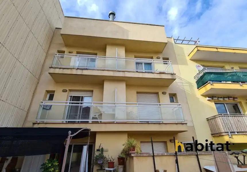 Außenansicht von Gebäude zum Verkauf in La Pobla de Mafumet