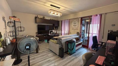 Foto 2 de Piso en venta en Cabo de Tarifa, Entrevías, Madrid