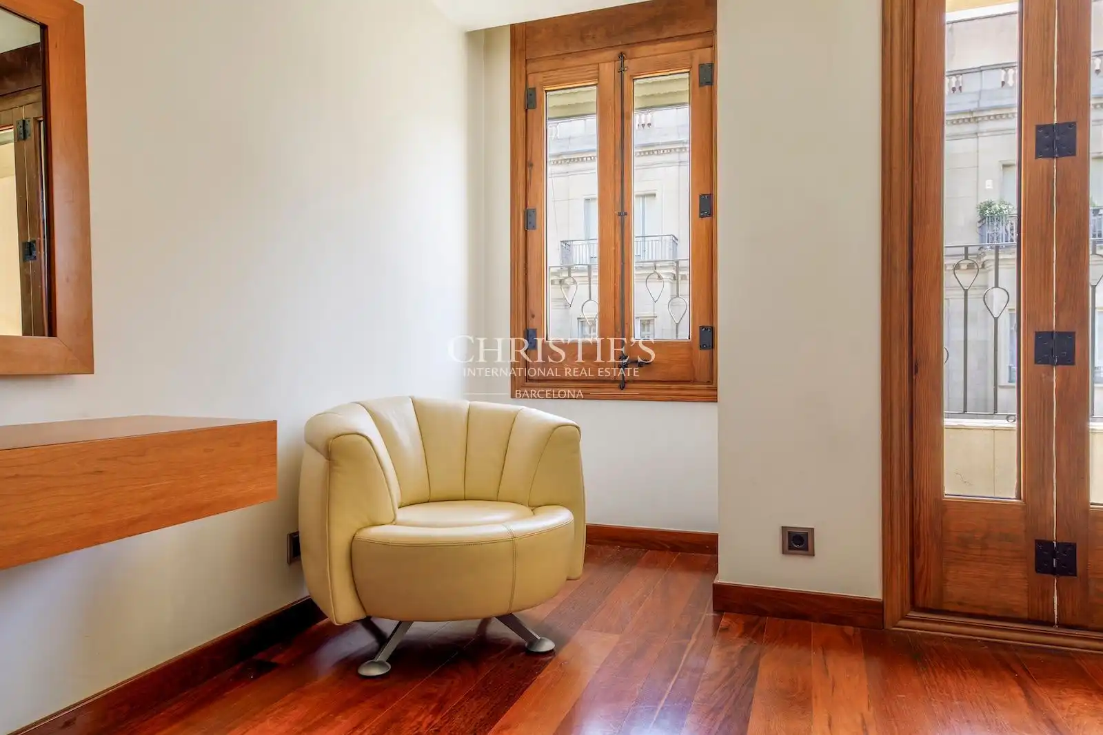 Dormitori de Dúplex en venda en Barcelona amb Aire condicionat i Terrassa