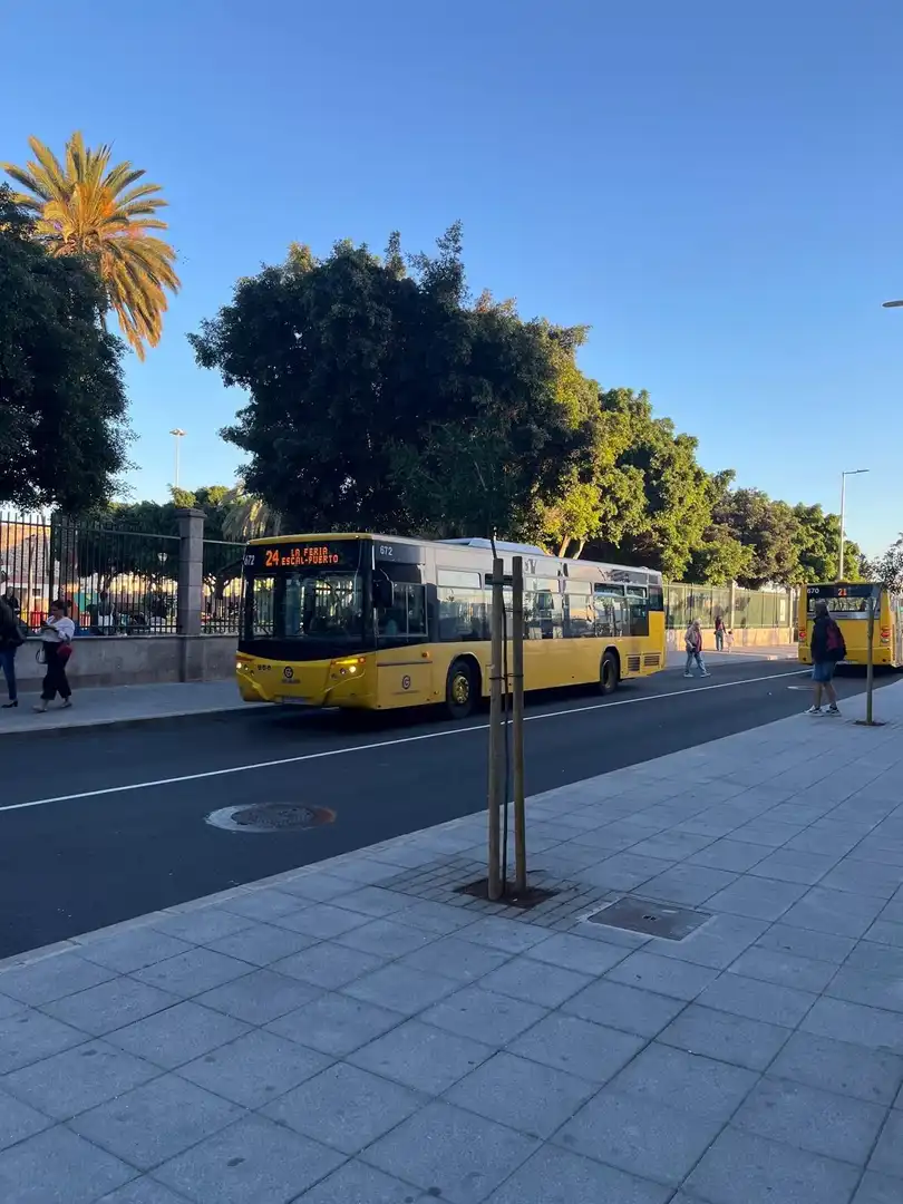 Vista exterior de Pis de lloguer en Las Palmas de Gran Canaria amb Moblat