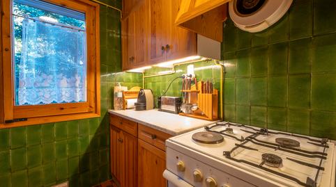 Foto 5 de Casa adosada en venta en Avinguda Tossa D'alp, 23, Alp poble, Girona