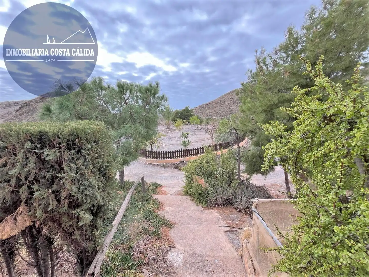 Casa rústica amb jardí en venda a Diseminado el Charcon, imagen 20
