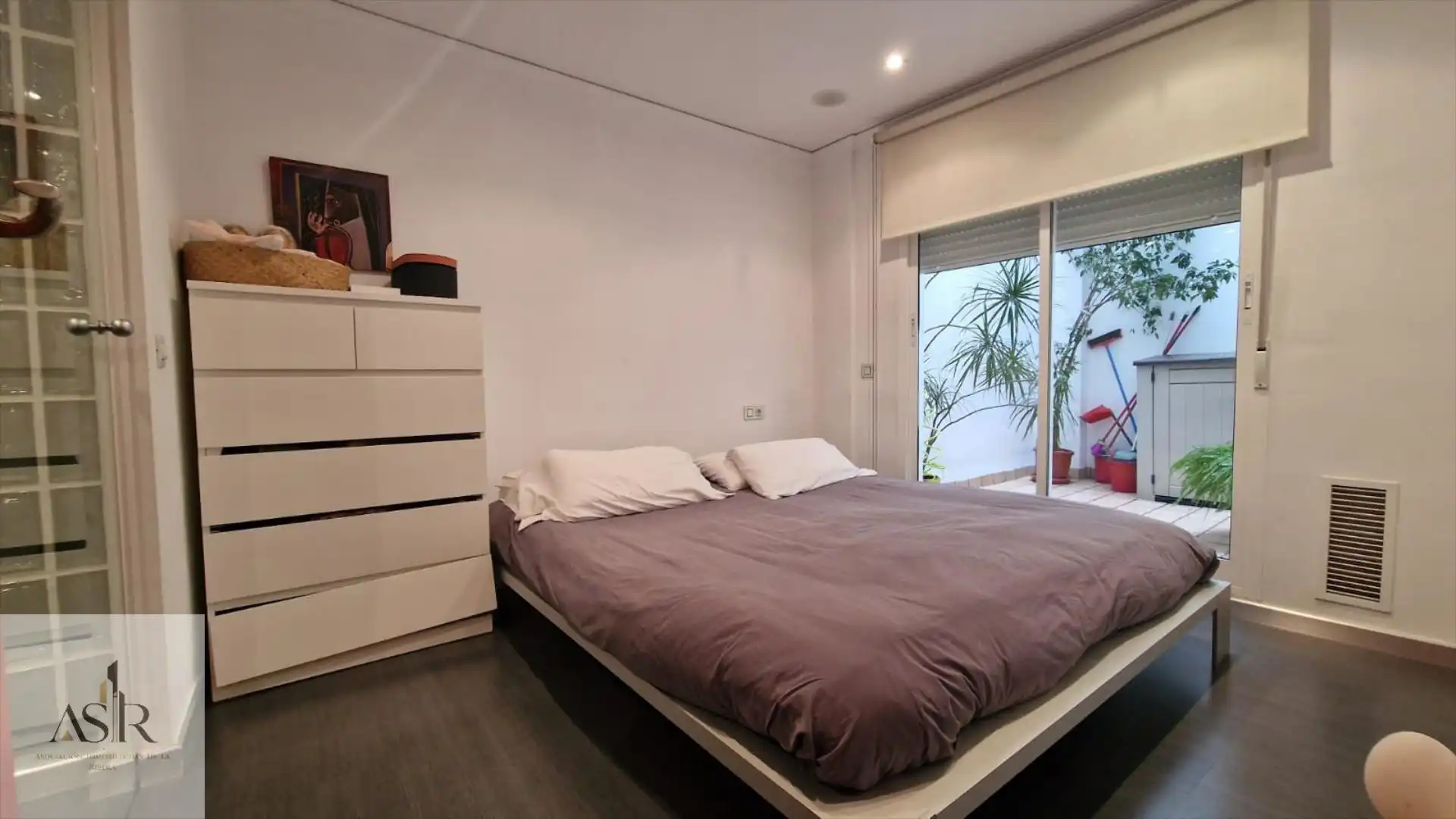 Piso con ascensor en venta en Casc Urbà, imagen 3