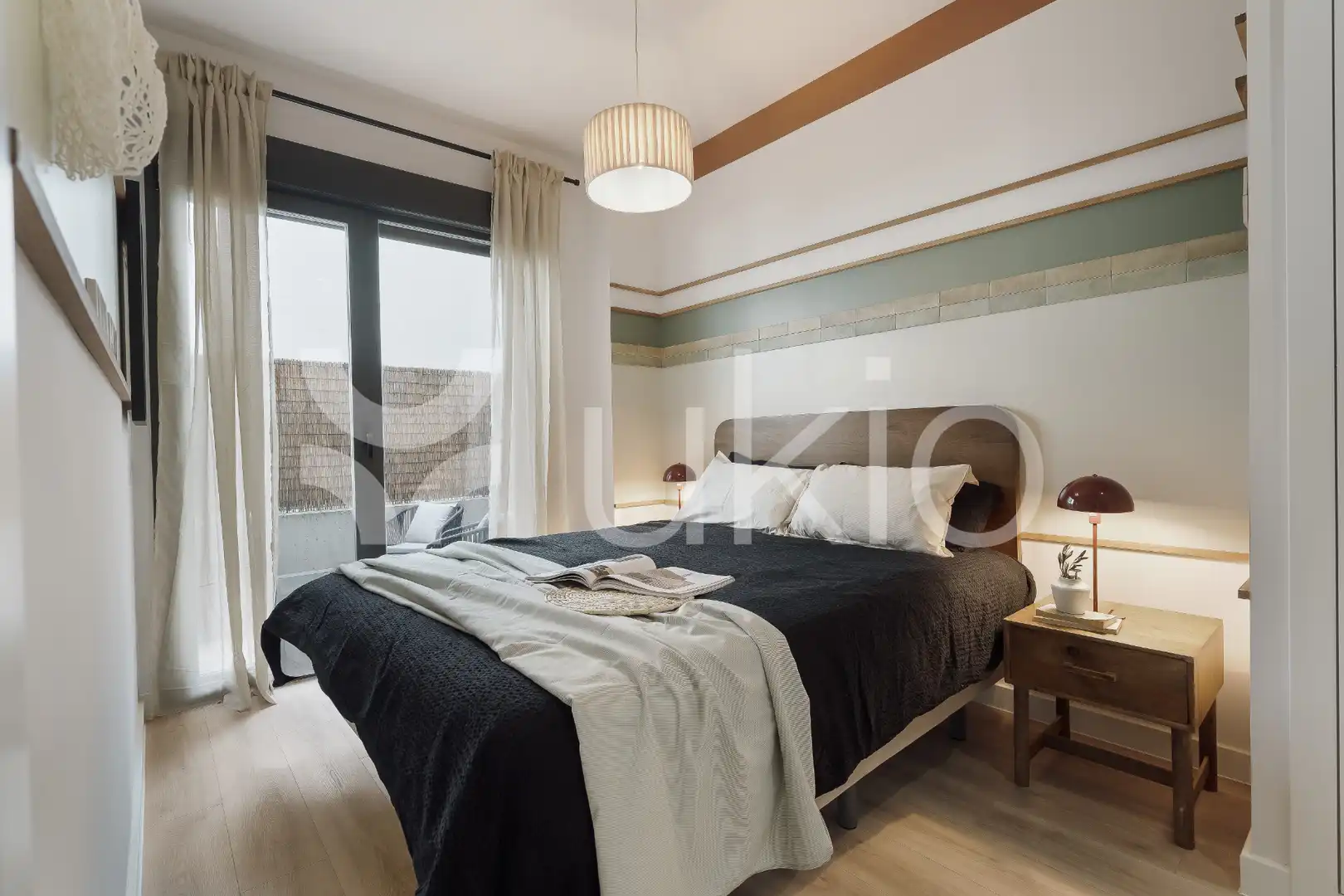 Schlafzimmer von Wohnungen zur Miete in Madrid mit Heizung, Terrasse und Möbliert