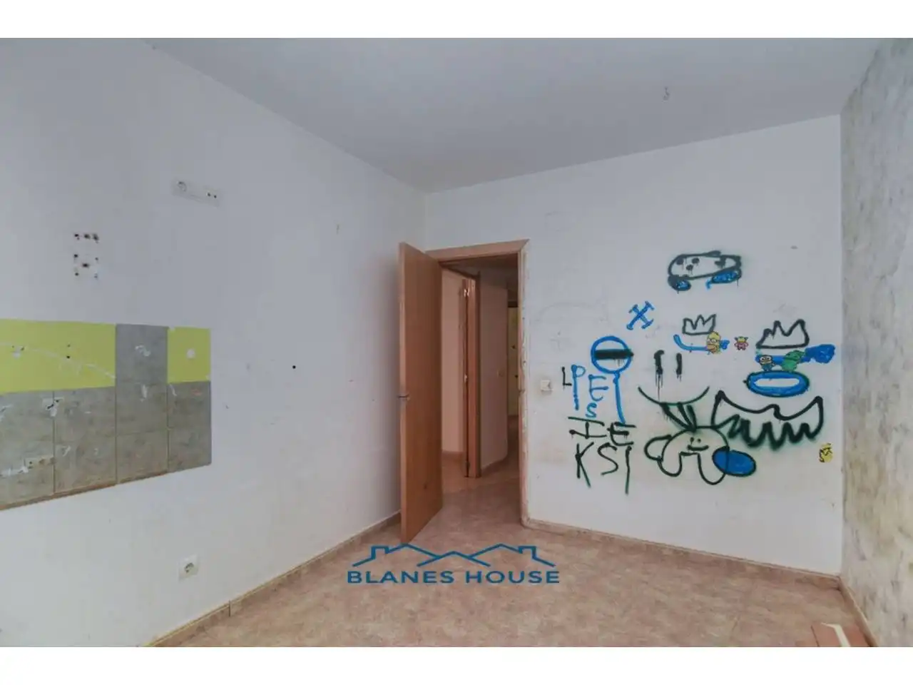 Piso en venta en Calle Segre, Mont Ferrant - Joan Carles I
