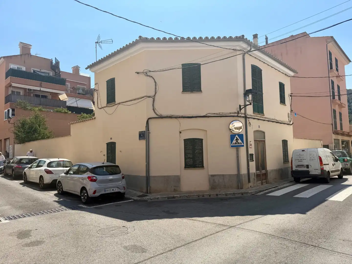 Maison mitoyenne avec jardin à vendre à Carrer METGE GASPAR PUJOL 95