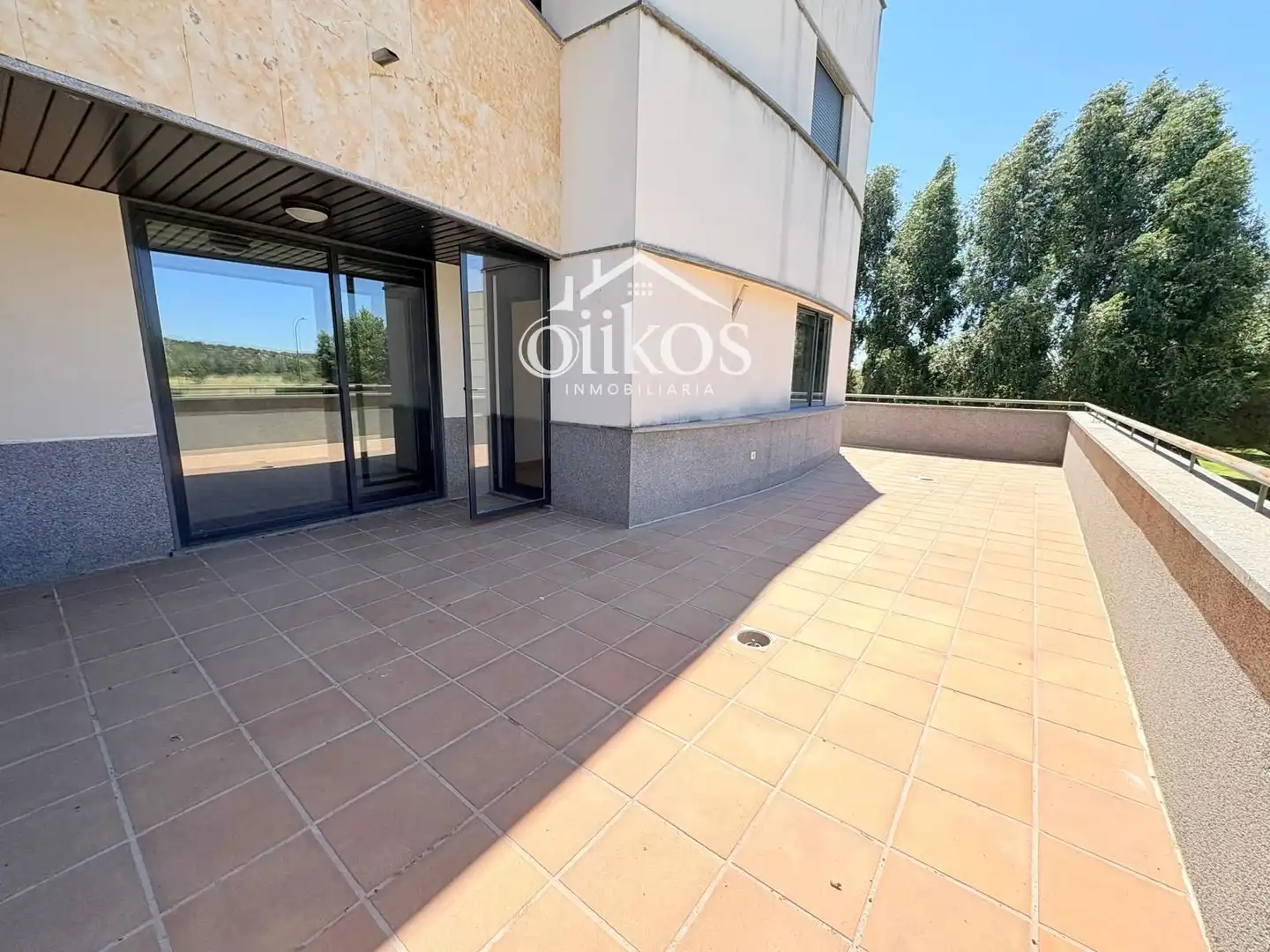 Terraza de Piso en venta en Villamayor con Calefacción, Trastero y Balcón