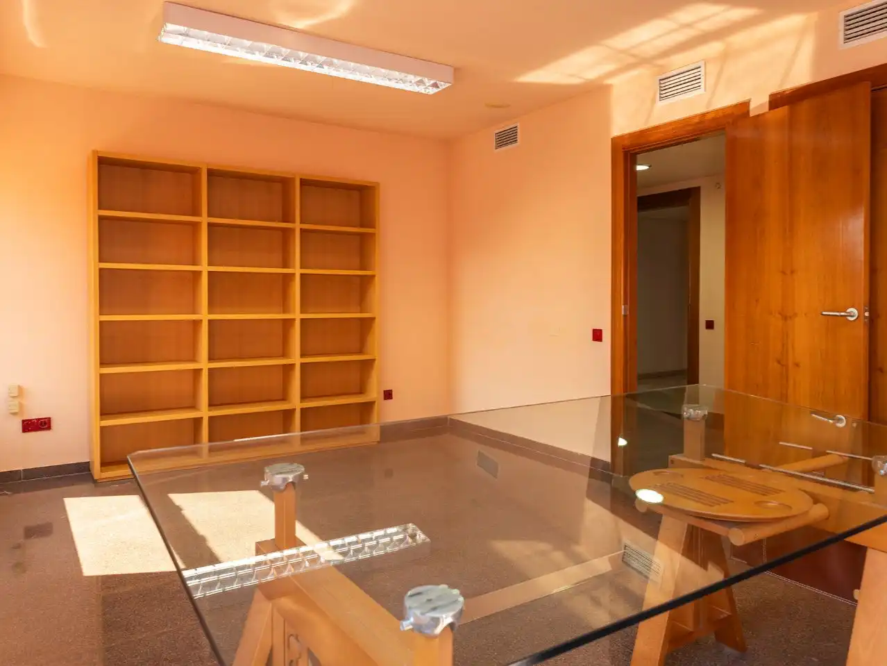Oficina en venta en Murcia con Aire acondicionado y Calefacción