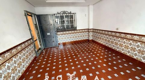 Foto 3 de Casa adosada en venda a Centro - Doña Mercedes, Dos Hermanas