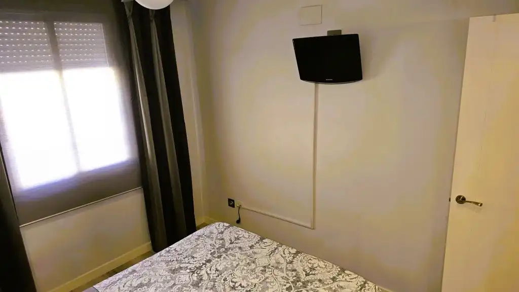 Schlafzimmer von Wohnung zum Verkauf in Valencia mit Klimaanlage, Möbliert und Ofen