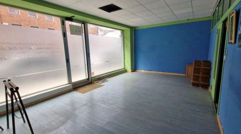 Foto 2 von Geschaftsraum zur Miete in Torrelavega - Avenida de Bilbao, Sierrapando, Torrelavega