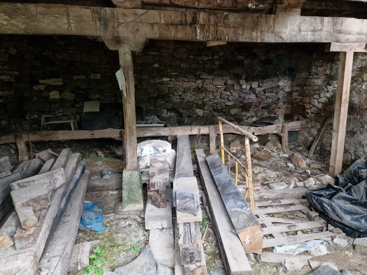 Casa o xalet en venda a Calle Linares, Salas